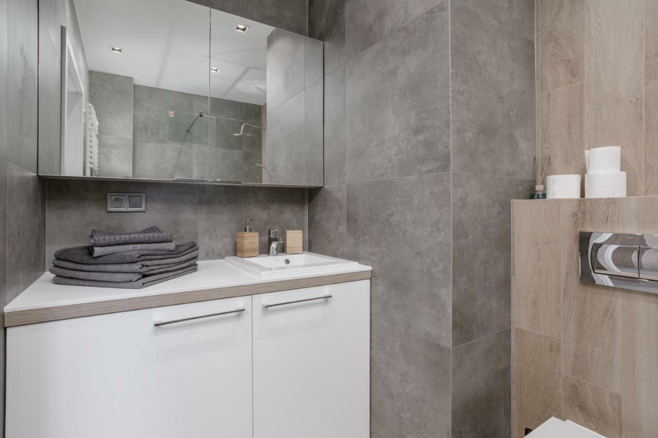 Chill Apartments Wola وارسو المظهر الخارجي الصورة
