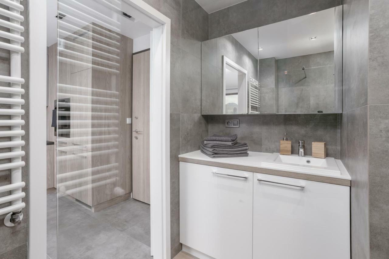 Chill Apartments Wola وارسو المظهر الخارجي الصورة