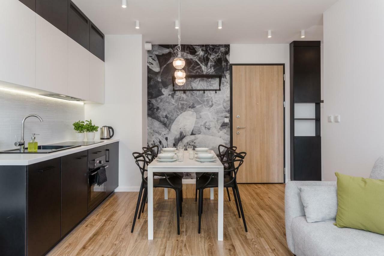 Chill Apartments Wola وارسو المظهر الخارجي الصورة