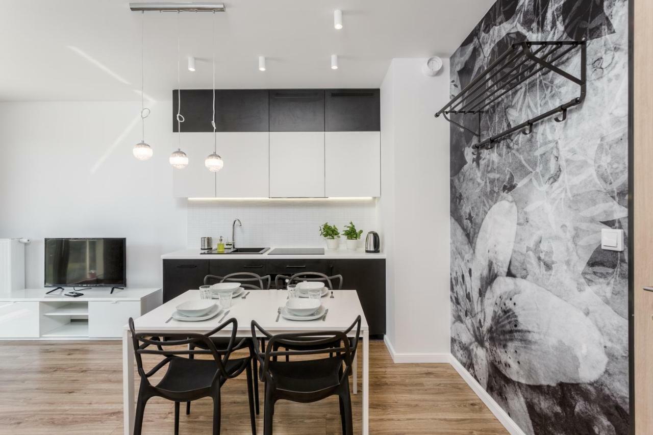Chill Apartments Wola وارسو المظهر الخارجي الصورة